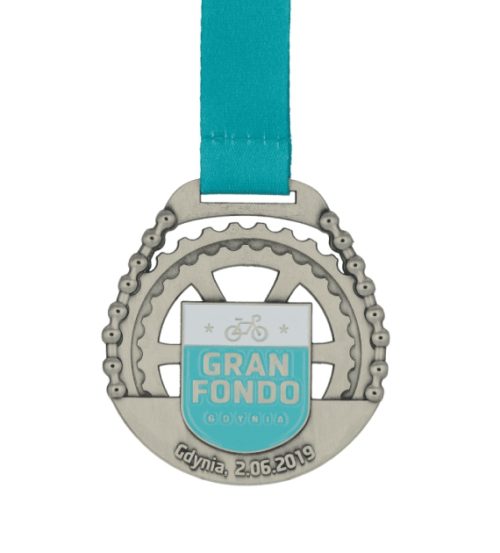 Medal odlewany grand fondo gdynia w kształcie źębatki