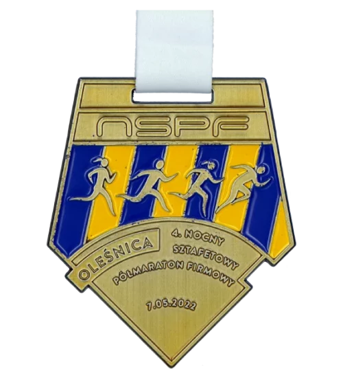 Medal na Nocny Sztafetowy Półmaraton Firmowy wykonany z wysokociśnieniowego odlewu z kolorową emalią - przód