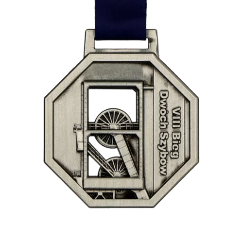 Srebrny Medal z Wycięciami w Środku w Tematyce Górnictwa